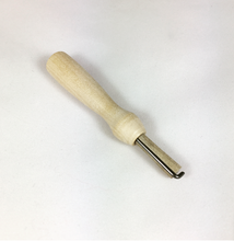 Load image into Gallery viewer, Baby Fox Needle Felting Kit