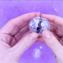 Load image into Gallery viewer, Rose Quartz Gem Bracelet Bath Bomb
