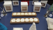 Load image into Gallery viewer, Polly&#39;s Scents - Scented tea lights
