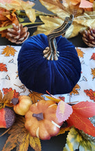 Load image into Gallery viewer, Handmade Small Velvet Pumpkins
