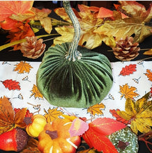 Load image into Gallery viewer, Handmade Small Velvet Pumpkins
