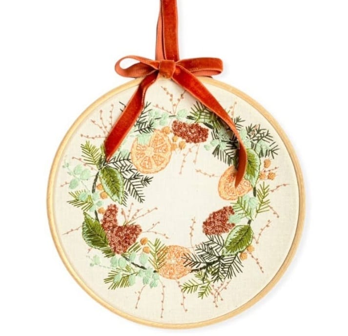 Wild Wreath Modern Embroidery Kit